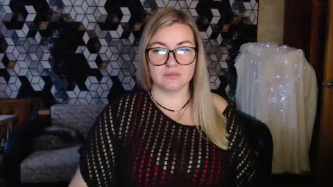 Nika online show from January 13, 2026, 5:13 am