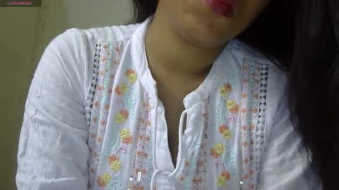 Snapshot of nike_aj chatting on April 30, 2026, 5:03 am Nike online show from April 30, 2026, 5:03 am