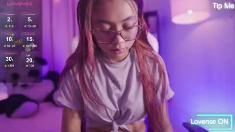 Snapshot of nikerly_hot chatting on June 10, 2026, 11:53 am NIKERLY online show from June 10, 2026, 11:53 am