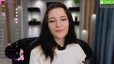 Snapshot of niki_cutes chatting on January 31, 2025, 1:22 am niki_cutes online show from January 31, 2025, 1:22 am