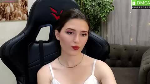 Snapshot of niki_cutes chatting on October 1, 2025, 9:59 am niki_cutes online show from October 1, 2025, 9:59 am