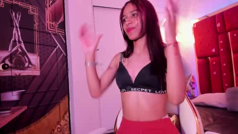 Abril online show from February 20, 2025, 1:25 am