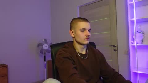 nikki online show from January 16, 2026, 4:33 pm