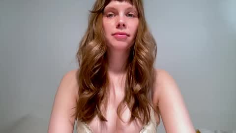 Snapshot of nikki_mi chatting on June 4, 2026, 10:10 am Nikki online show from June 4, 2026, 10:10 am