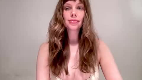 Snapshot of nikki_mi chatting on July 3, 2026, 10:21 am Nikki online show from July 3, 2026, 10:21 am