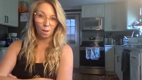 Snapshot of nikkib653466 chatting on April 29, 2026, 5:41 pm nikkib653466 online show from April 29, 2026, 5:41 pm