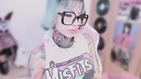 Nikki Ramone   online show from February 24, 2026, 11:30 am