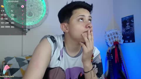 Nikky online show from February 17, 2025, 4:26 pm