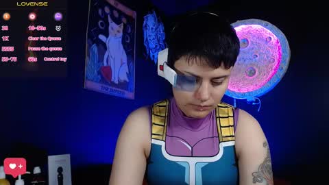 Nikky online show from November 5, 2025, 12:38 pm