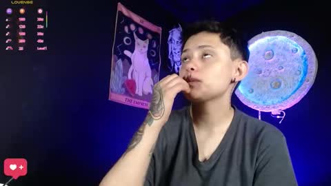 Nikky online show from February 10, 2026, 1:04 pm