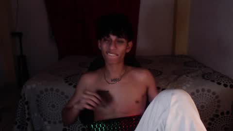 Snapshot of niklaus_wolf chatting on November 15, 2025, 6:33 am niklaus_wolf online show from November 15, 2025, 6:33 am