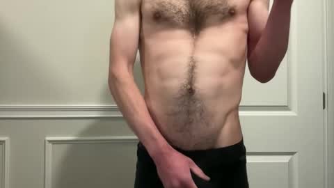 Snapshot of niko9inches chatting on November 18, 2025, 7:29 pm niko9inches online show from November 18, 2025, 7:29 pm