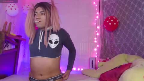 Nicol online show from February 18, 2026, 1:51 pm