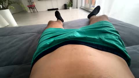 Nikk online show from November 18, 2025, 5:12 am