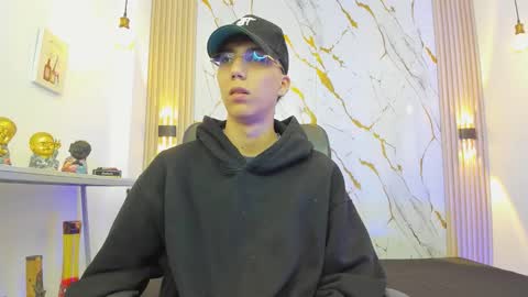 Snapshot of nikolay_gregori chatting on February 2, 2026, 4:00 am online show from February 2, 2026, 4:00 am