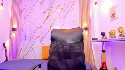 Snapshot of nikolay_gregori chatting on February 8, 2026, 3:54 am online show from February 8, 2026, 3:54 am