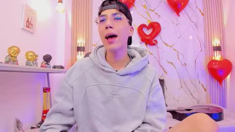 Snapshot of nikolay_gregori chatting on February 20, 2026, 4:53 am online show from February 20, 2026, 4:53 am