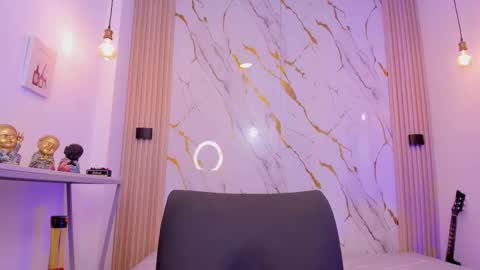 Snapshot of nikolay_gregori chatting on February 25, 2026, 4:22 am online show from February 25, 2026, 4:22 am