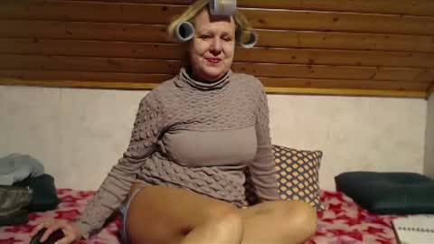 Snapshot of nikole111 chatting on January 15, 2025, 3:50 pm Nikole1 online show from January 15, 2025, 3:50 pm