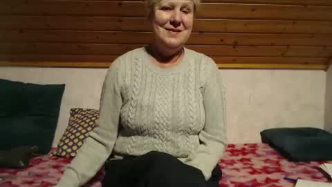 Snapshot of nikole111 chatting on February 6, 2025, 4:58 pm Nikole1 online show from February 6, 2025, 4:58 pm