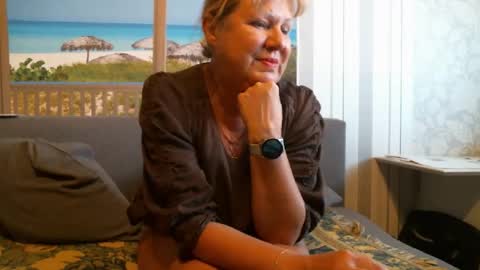 Snapshot of nikole111 chatting on April 1, 2026, 1:41 pm Nikole1 online show from April 1, 2026, 1:41 pm