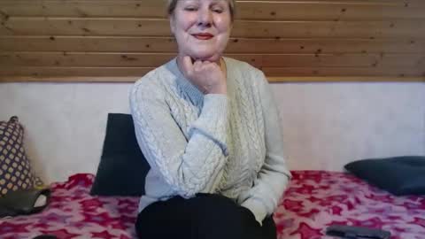 Snapshot of nikole111 chatting on April 18, 2026, 1:37 pm Nikole1 online show from April 18, 2026, 1:37 pm