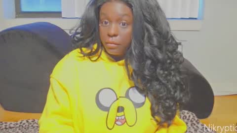 Nikole online show from December 3, 2025, 9:35 pm