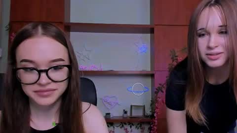 nila_eclipse online show from June 15, 2026, 8:27 am