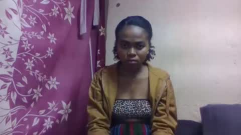 nilah online show from October 12, 2025, 7:18 am