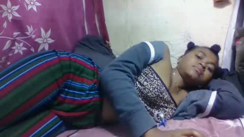 nilah online show from November 11, 2025, 2:17 pm