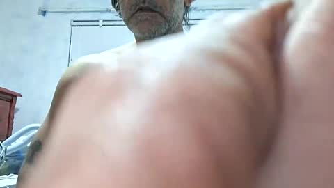 Snapshot of nillbuster007 chatting on February 15, 2026, 12:47 pm nillbuster007 online show from February 15, 2026, 12:47 pm