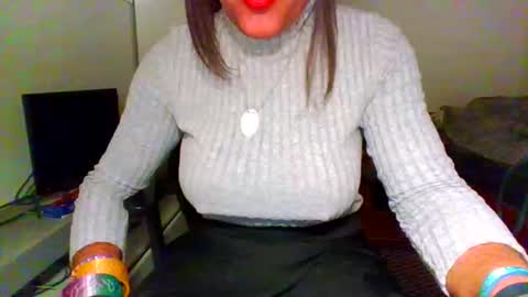 Snapshot of nina8383 chatting on April 3, 2026, 10:19 pm nina8383 online show from April 3, 2026, 10:19 pm