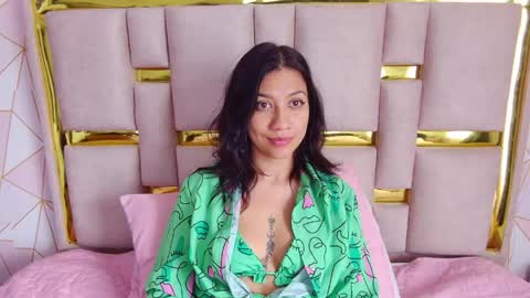 Nina Carther online show from March 28, 2026, 7:57 pm