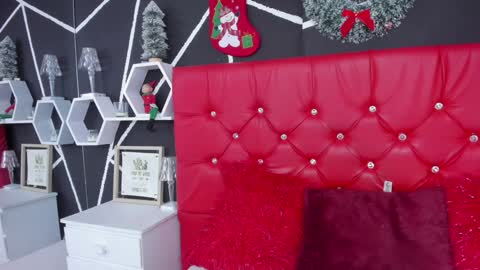 Nina online show from December 30, 2024, 9:59 am