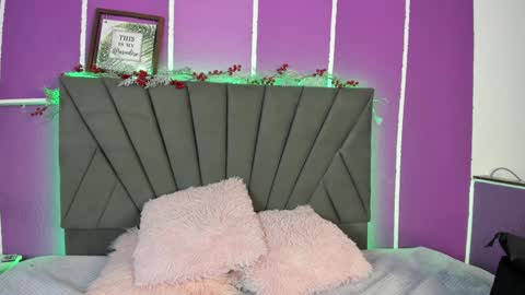 Nina online show from January 16, 2025, 4:28 am