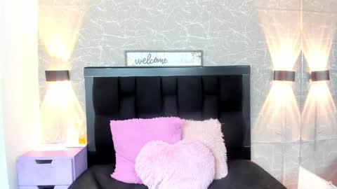 Nina online show from January 30, 2025, 5:41 am