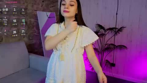 Snapshot of nina_fierce chatting on February 24, 2026, 1:36 am Ketrin online show from February 24, 2026, 1:36 am
