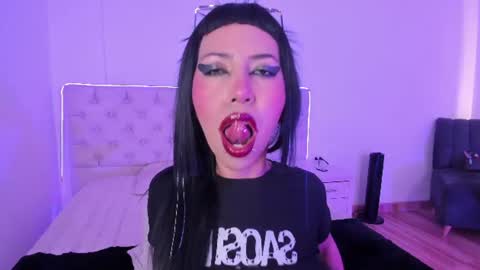 Snapshot of nina_fooxxx1 chatting on June 12, 2026, 6:51 pm Nina Fox online show from June 12, 2026, 6:51 pm