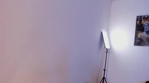 Snapshot of nina_fuentes chatting on February 23, 2025, 3:02 am Catalina online show from February 23, 2025, 3:02 am
