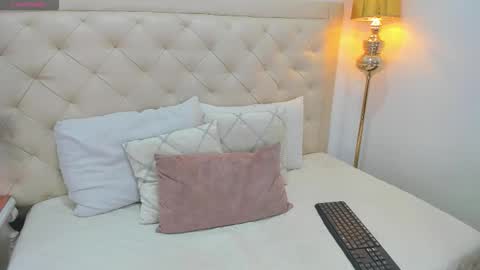 Snapshot of nina_joyce chatting on March 19, 2026, 8:02 pm nina joyce online show from March 19, 2026, 8:02 pm