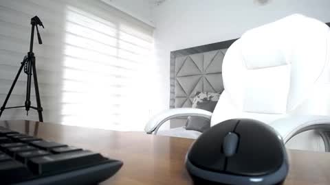 Snapshot of nina_pons chatting on February 7, 2025, 9:04 pm Nina online show from February 7, 2025, 9:04 pm