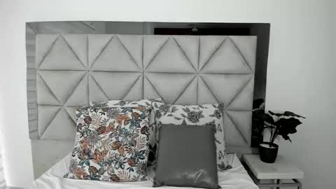Snapshot of nina_pons chatting on February 12, 2025, 8:50 pm Nina online show from February 12, 2025, 8:50 pm