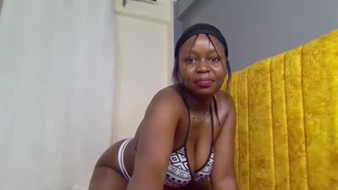 Snapshot of nina_ray1 chatting on October 2, 2025, 4:08 am Nina online show from October 2, 2025, 4:08 am