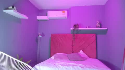 Nina online show from February 27, 2026, 11:10 am