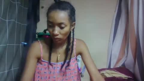 Snapshot of ninaeaa chatting on April 8, 2026, 7:08 am ninaeaa online show from April 8, 2026, 7:08 am
