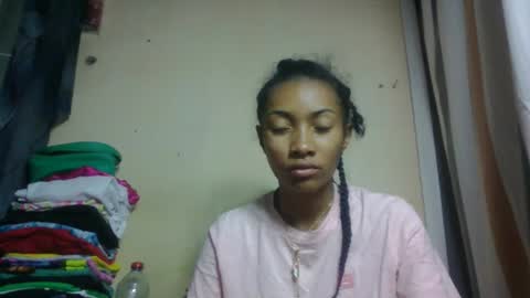 Snapshot of ninaeaa chatting on April 8, 2026, 8:09 pm ninaeaa online show from April 8, 2026, 8:09 pm