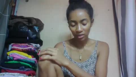 Snapshot of ninaeaa chatting on April 14, 2026, 10:32 am ninaeaa online show from April 14, 2026, 10:32 am