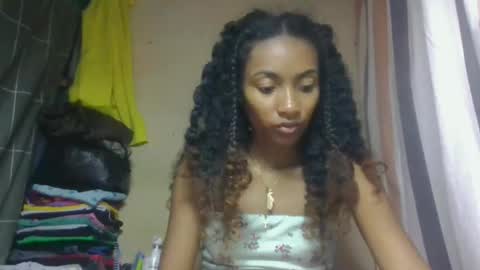 Snapshot of ninaeaa chatting on April 20, 2026, 6:16 am ninaeaa online show from April 20, 2026, 6:16 am