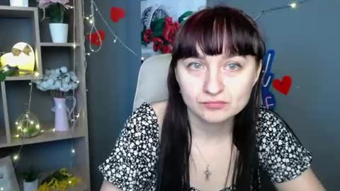 ninaflawlees online show from July 17, 2026, 6:31 am
