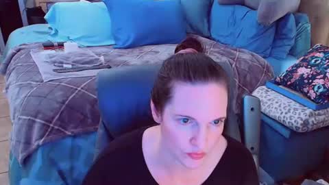 Nina Jaymes online show from February 3, 2026, 4:21 am